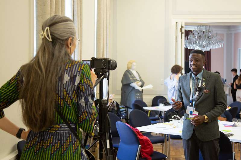 52993330543 b83e0b53f0 c