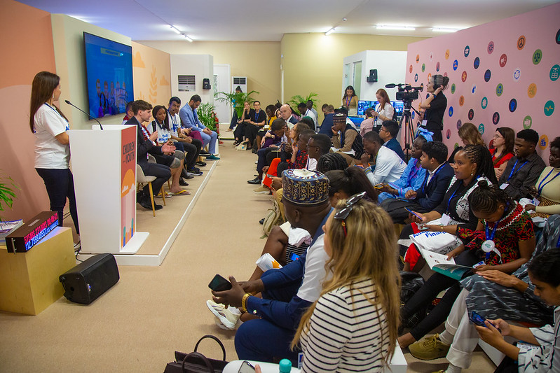 53375371019 2350ed053f c